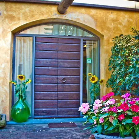 Oda ve Kahvaltı B&B La Fattoria *